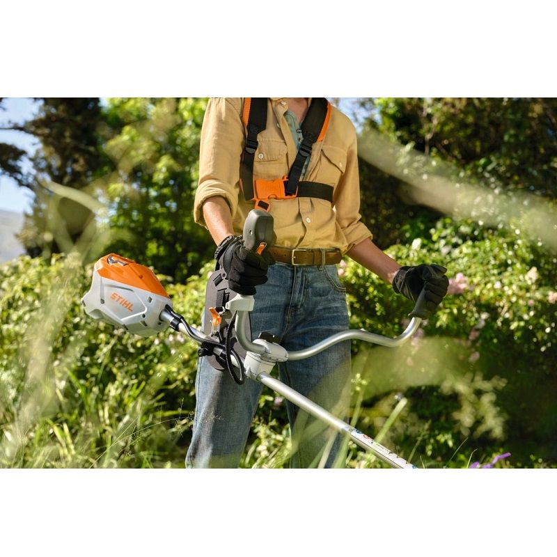 Акумулаторна коса STIHL FSA 80, 1 kW, 36 V, 230 мм без батерия и зарядно с нож